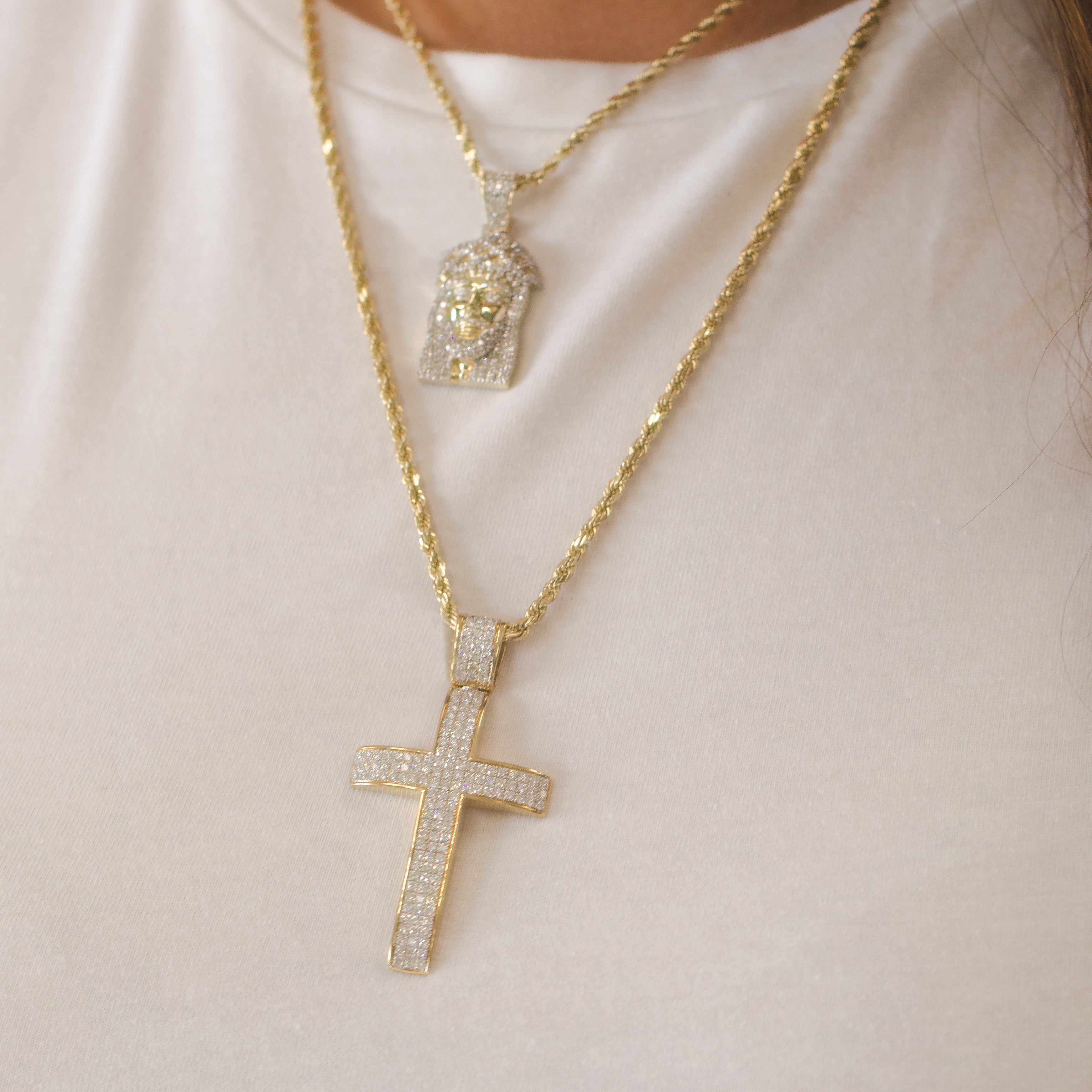 Gold Cross Cross Charm Pendant 2-1/2 Cttw Round Natural Diamond Mens (6.05 grams)