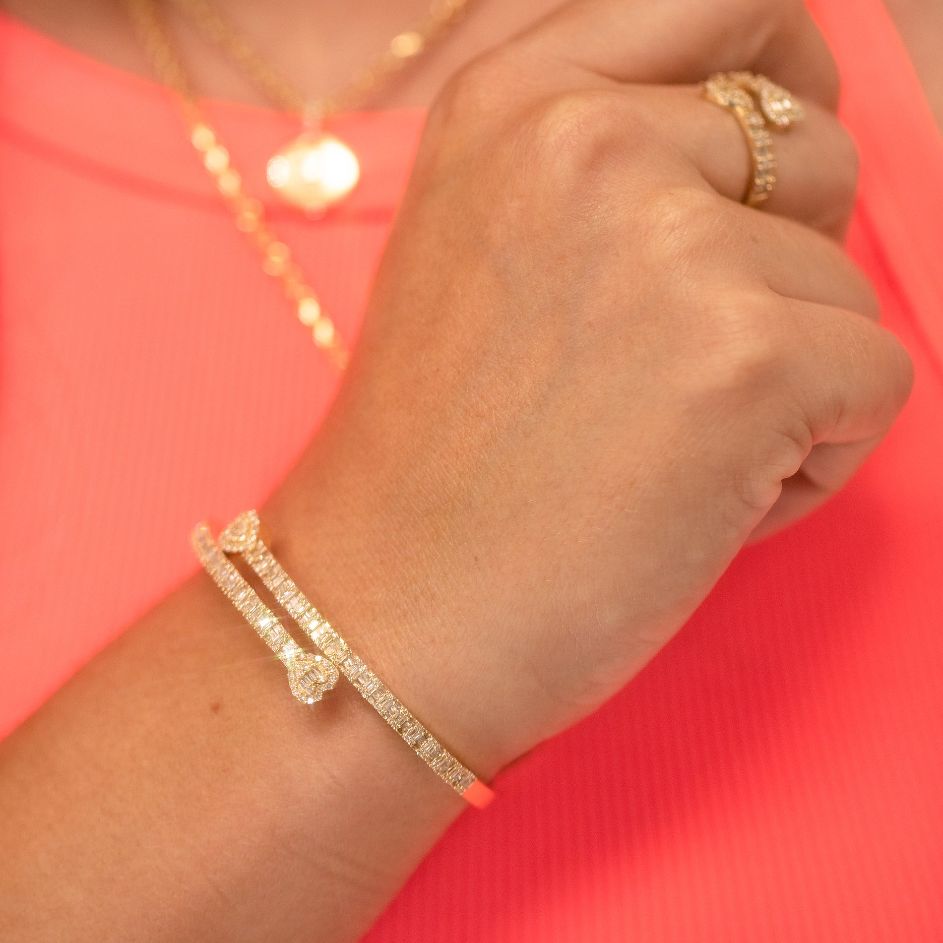 Gold Heart Cuff Bangle Bracelet 2-5/8 Cttw Baguette Natural Diamond Womens (9.19 grams)