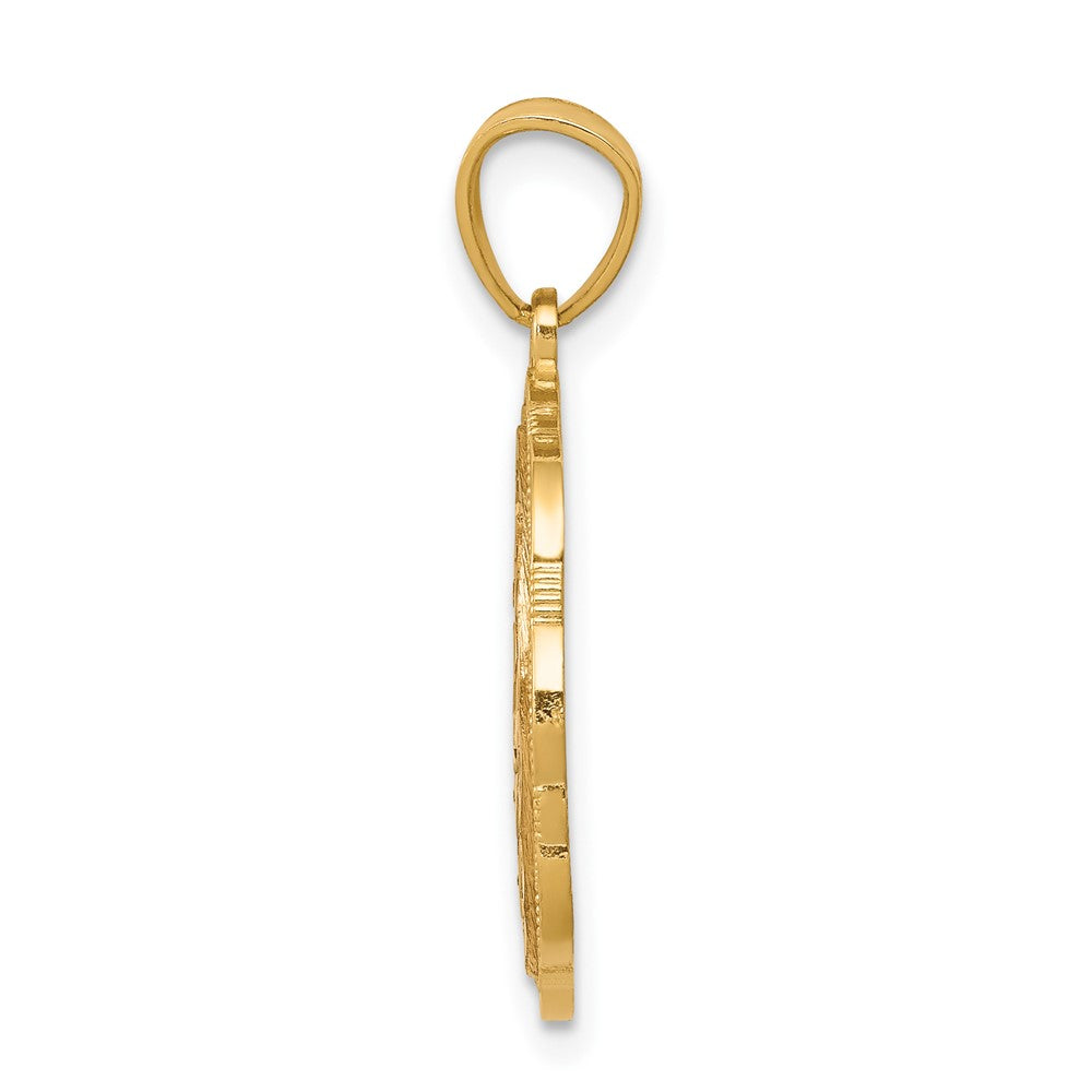 10k Two-tone 16 mm Sweet 15 ANOS Oval Pendant (1.12 grams)