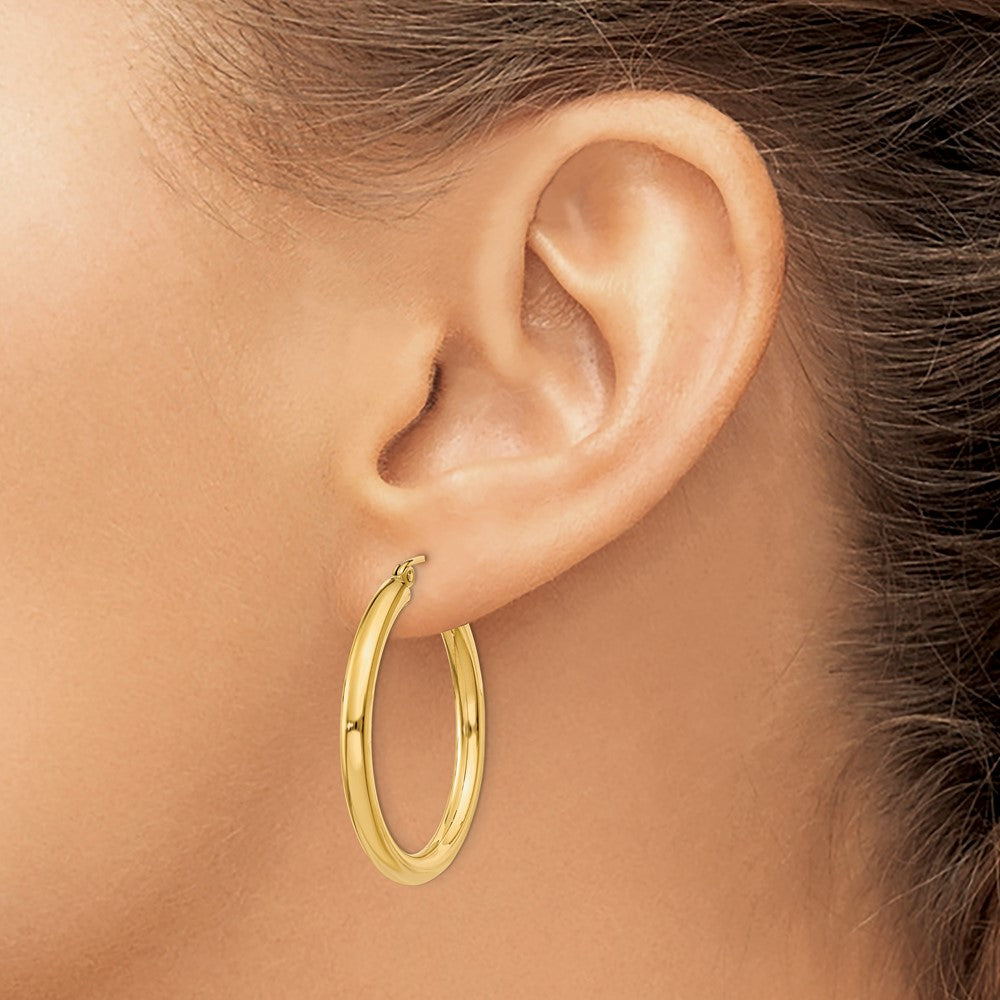 10k Yellow Gold 3 mm Lightweight Tube Hoop Earrings (1.91 grams)
