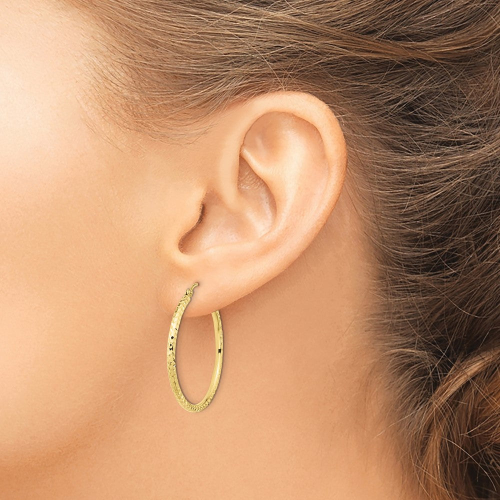 10k Yellow Gold 29.83 mm Round Tube Hoop Earrings (1.25 grams)