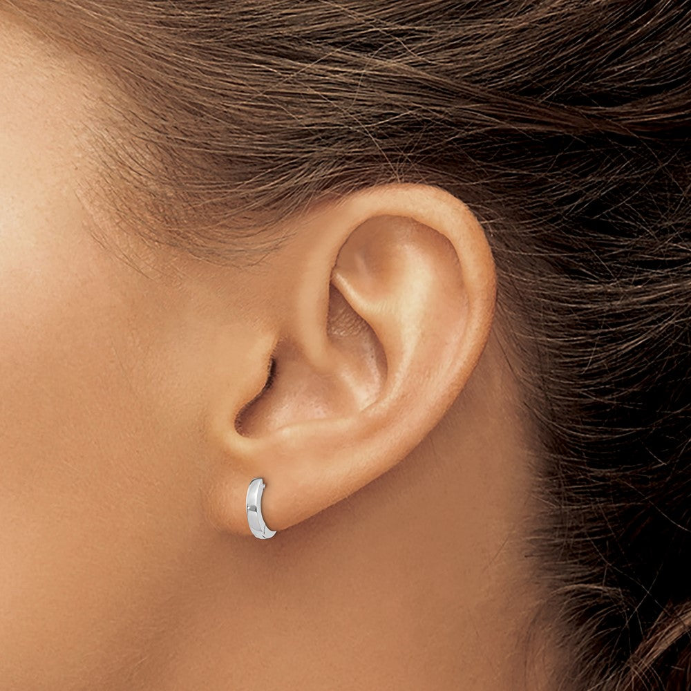 10k White Gold 2 mm Polished Round Hinged Hoop Earrings (1.1 grams)