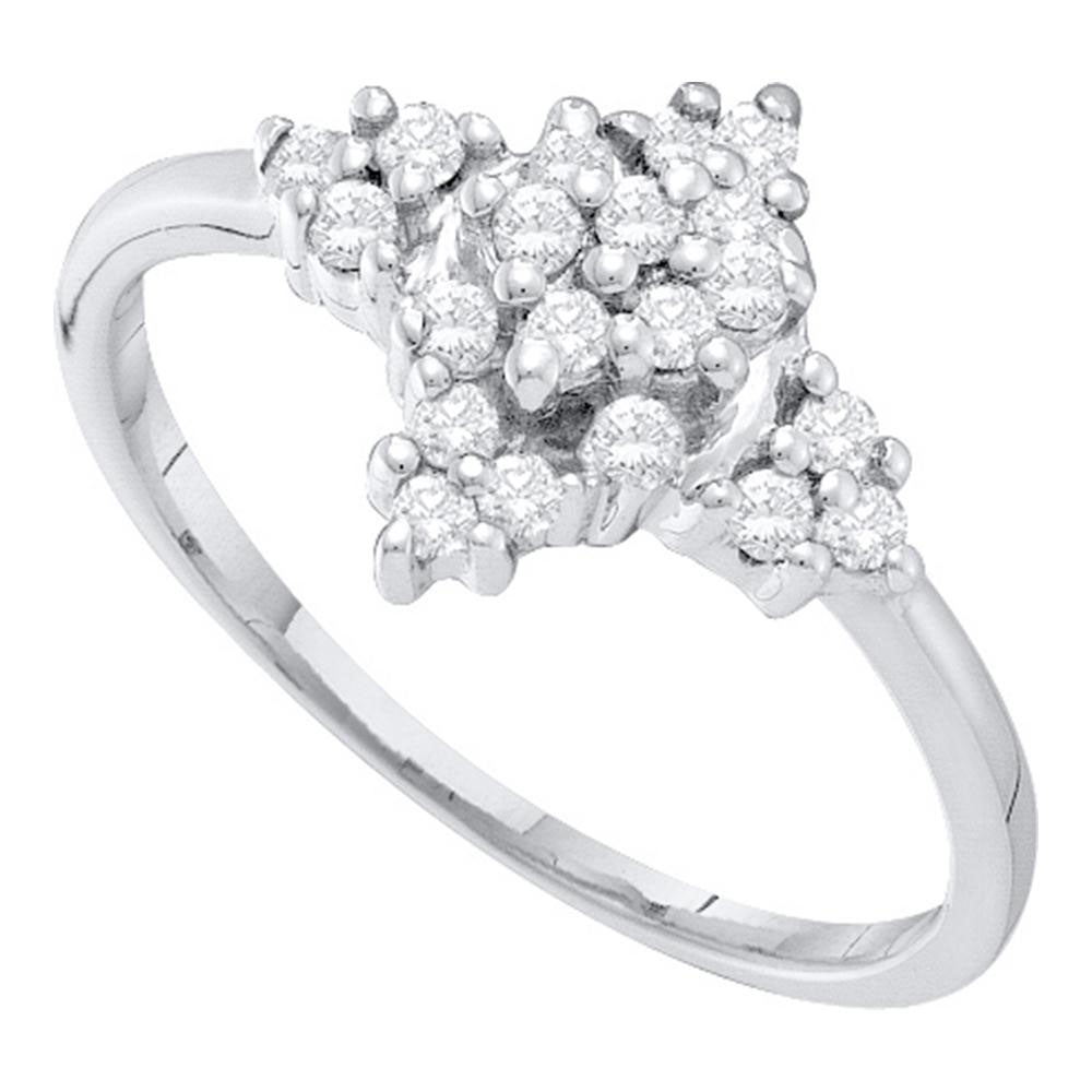 10Kt White Gold 1/4Ctw-Dia Cluster Gift Ring (1.91 grams)