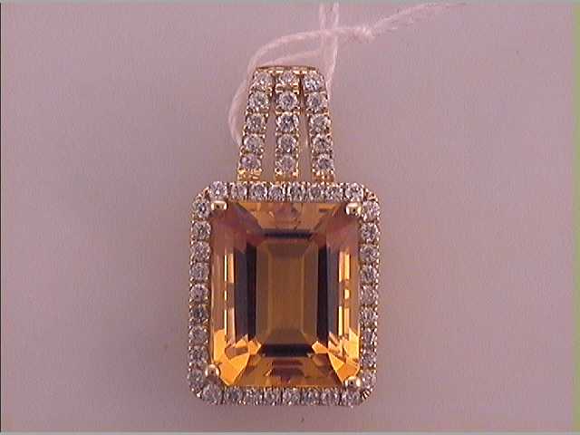 14Kt Yellow Gold 1/4Ctw-Diamond 2 1/2(Min)Ct Citrine Natural Gem Pendant (1.6 grams)