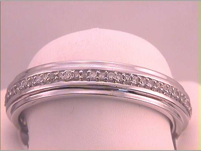 14Kt White Gold 1/3Ctw Diamond Fashion Band S-10 (7.69 grams)