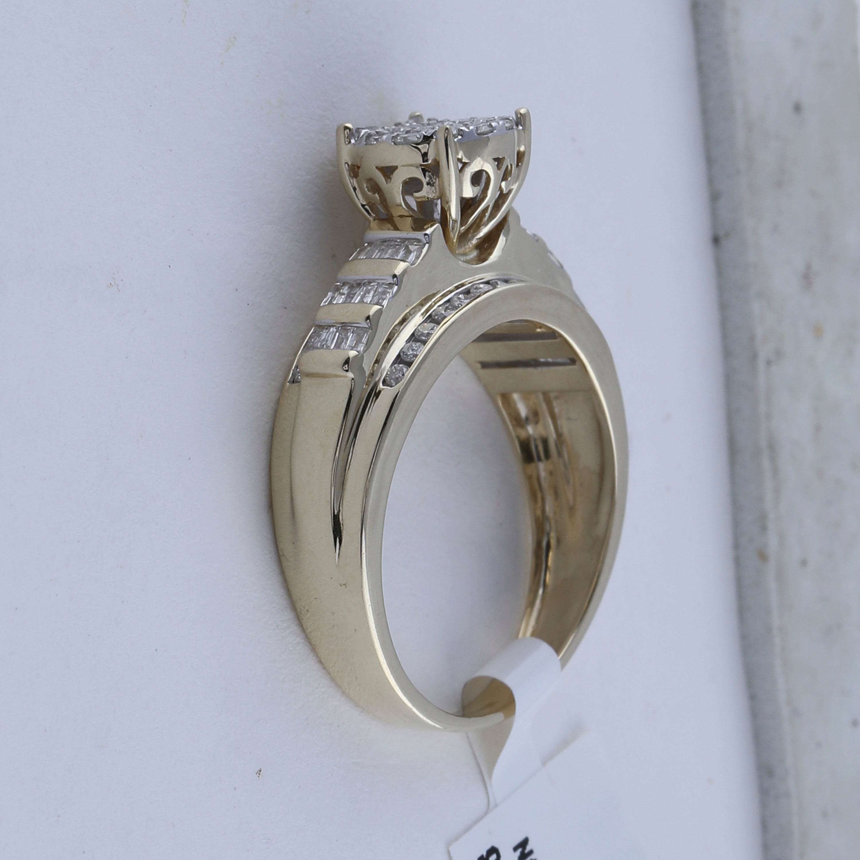 10Kt Yellow Gold 1/2Ctw-Dia Cindy Ring (3.73 grams)