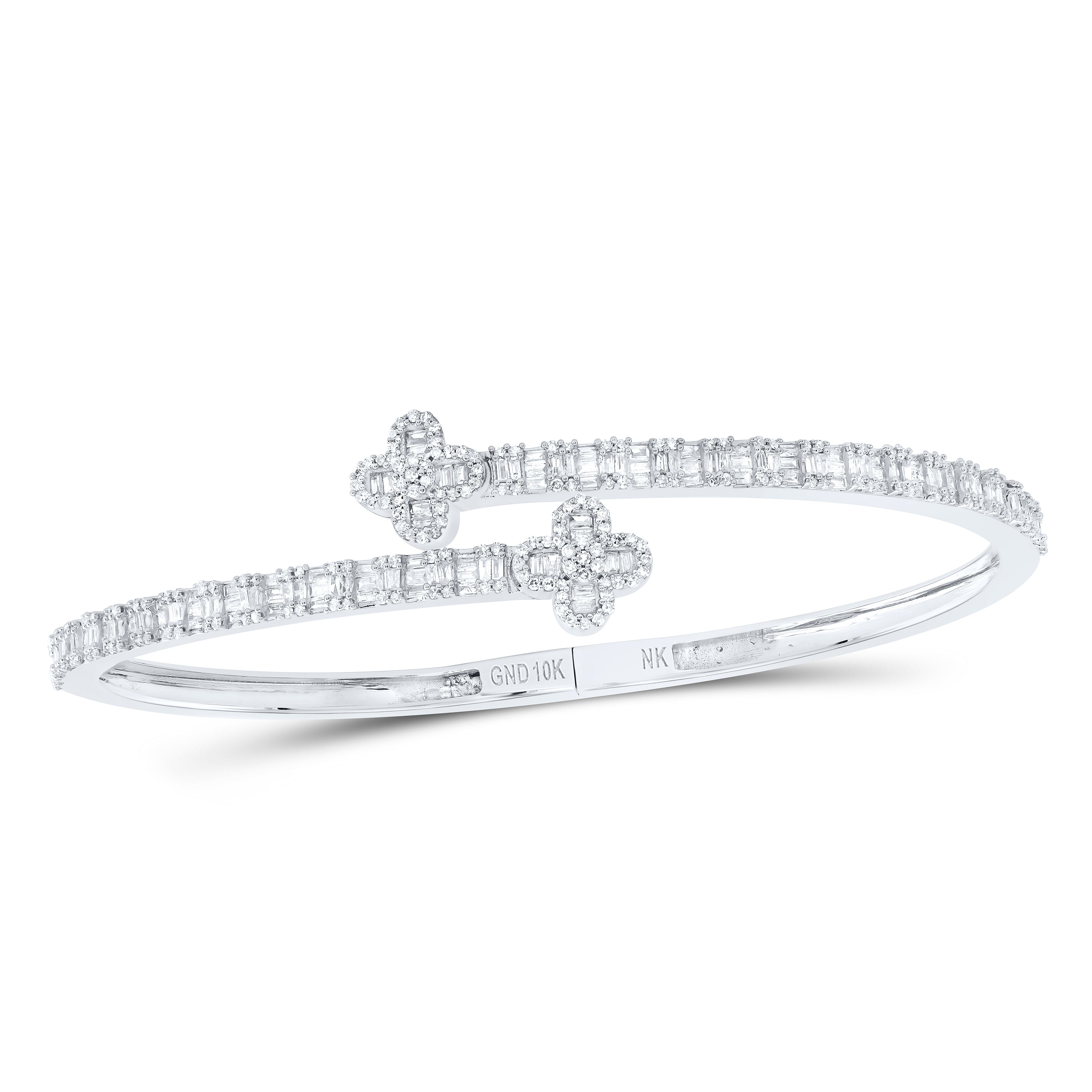 10Kt Gold 1 5/8Ctw-Dia Nk Clover Ladies Bangle