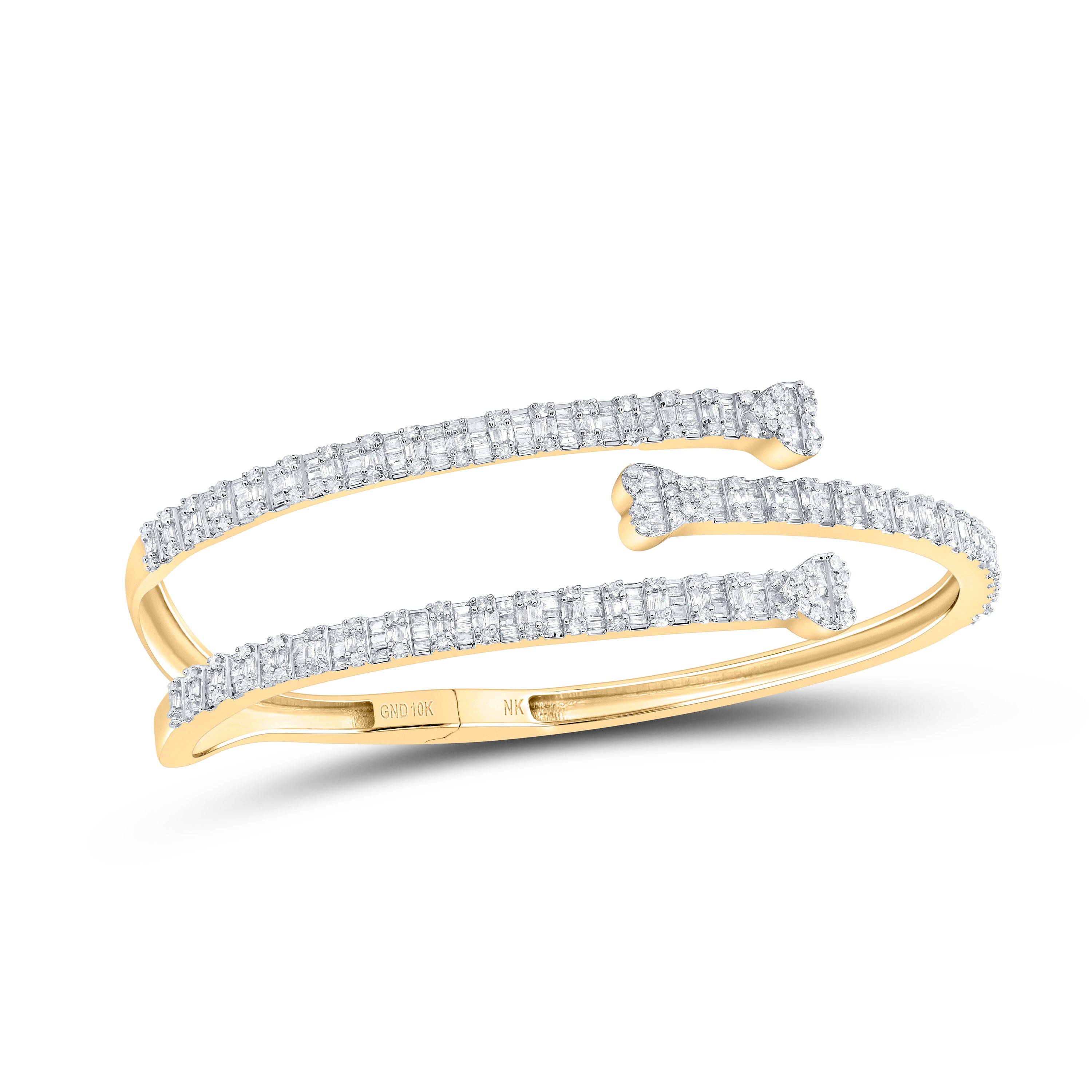 10Kt Gold 2 1/5Ctw-Dia Nk Heart Cuff Bangle (55X65 Mm)