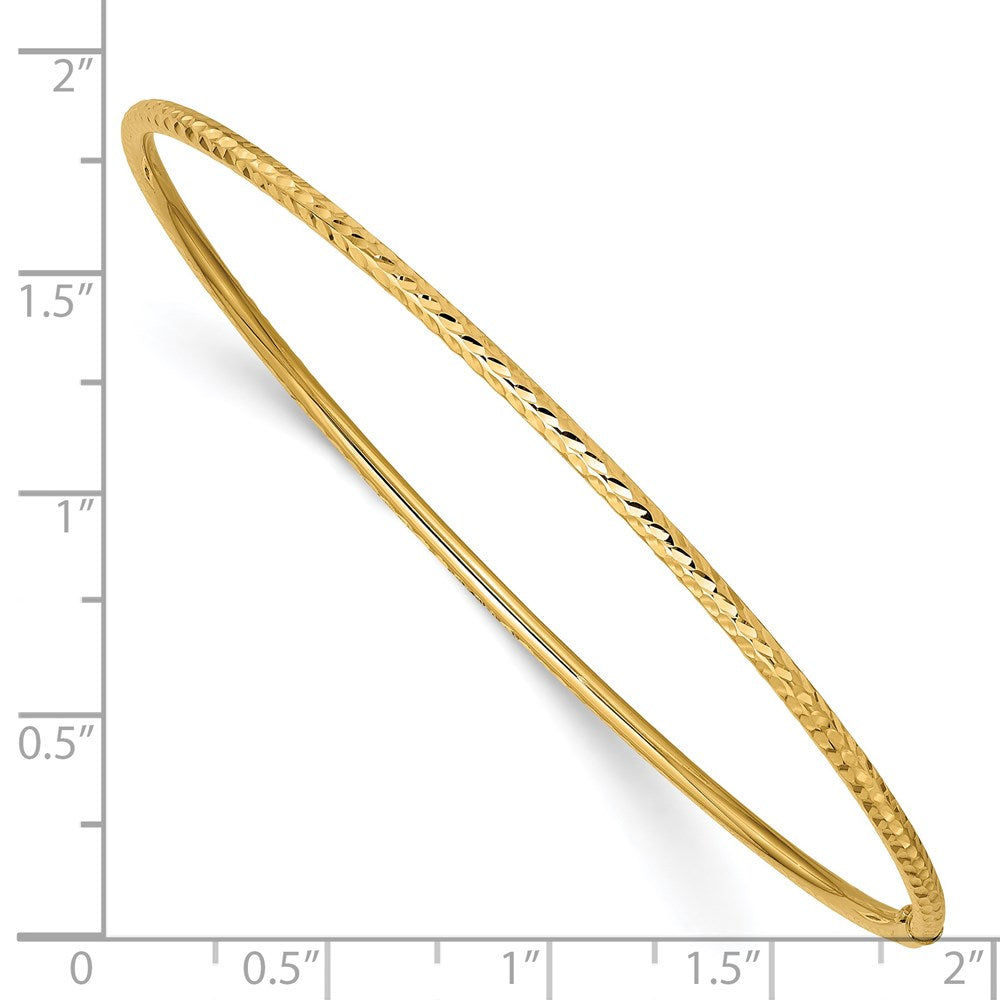 14k Yellow Gold 2 mm Diamond-cut Tube Slip-on Bangle (2 grams)