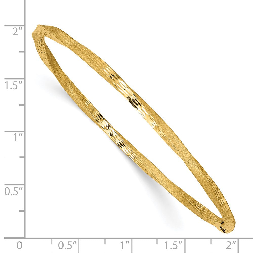 14k Yellow Gold 3 mm Satin Finish Diamond-cut Twist Slip-on Bangle (3.52 grams)