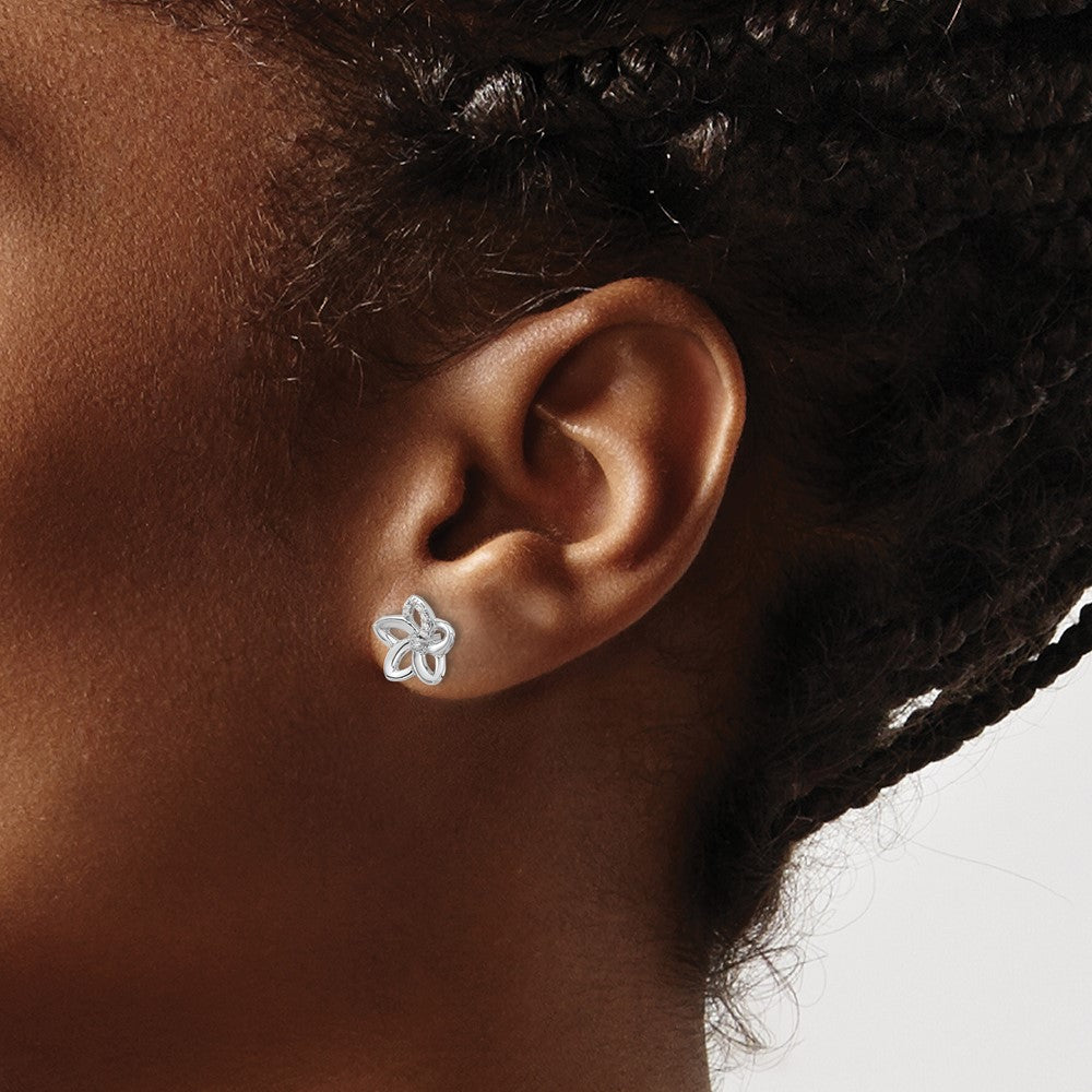 14k White Gold 10 mm Diamond Flower Earrings (1.57 grams)
