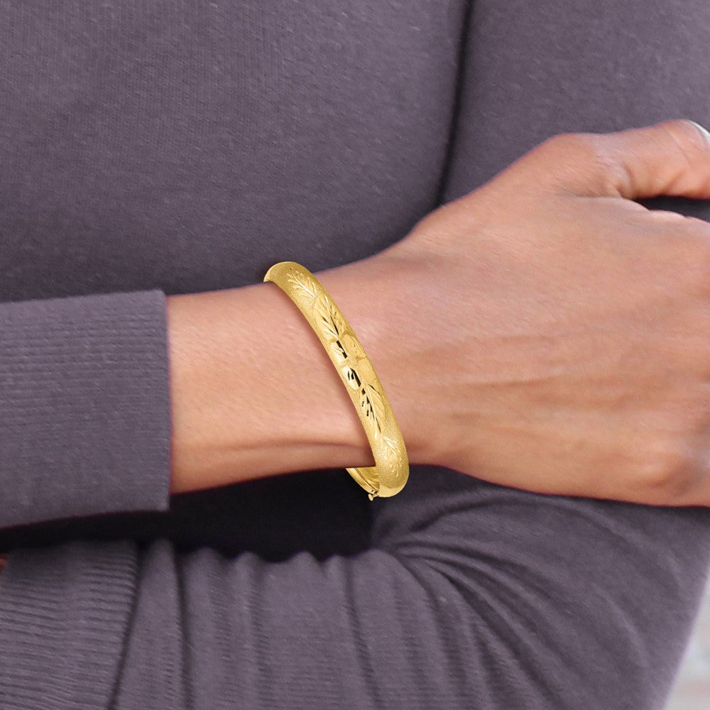 14k Yellow Gold 8 mm 5/16 Florentine Engraved Hinged Bangle Bracelet (9.19 grams)