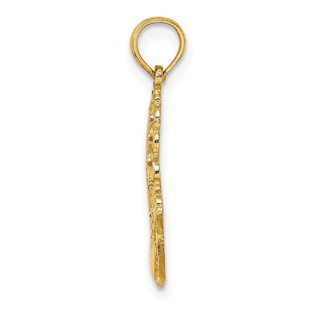 14k Yellow Gold 14 mm Engraved Claddagh In Oval w/ Lace Trim Charm (0.72 grams)