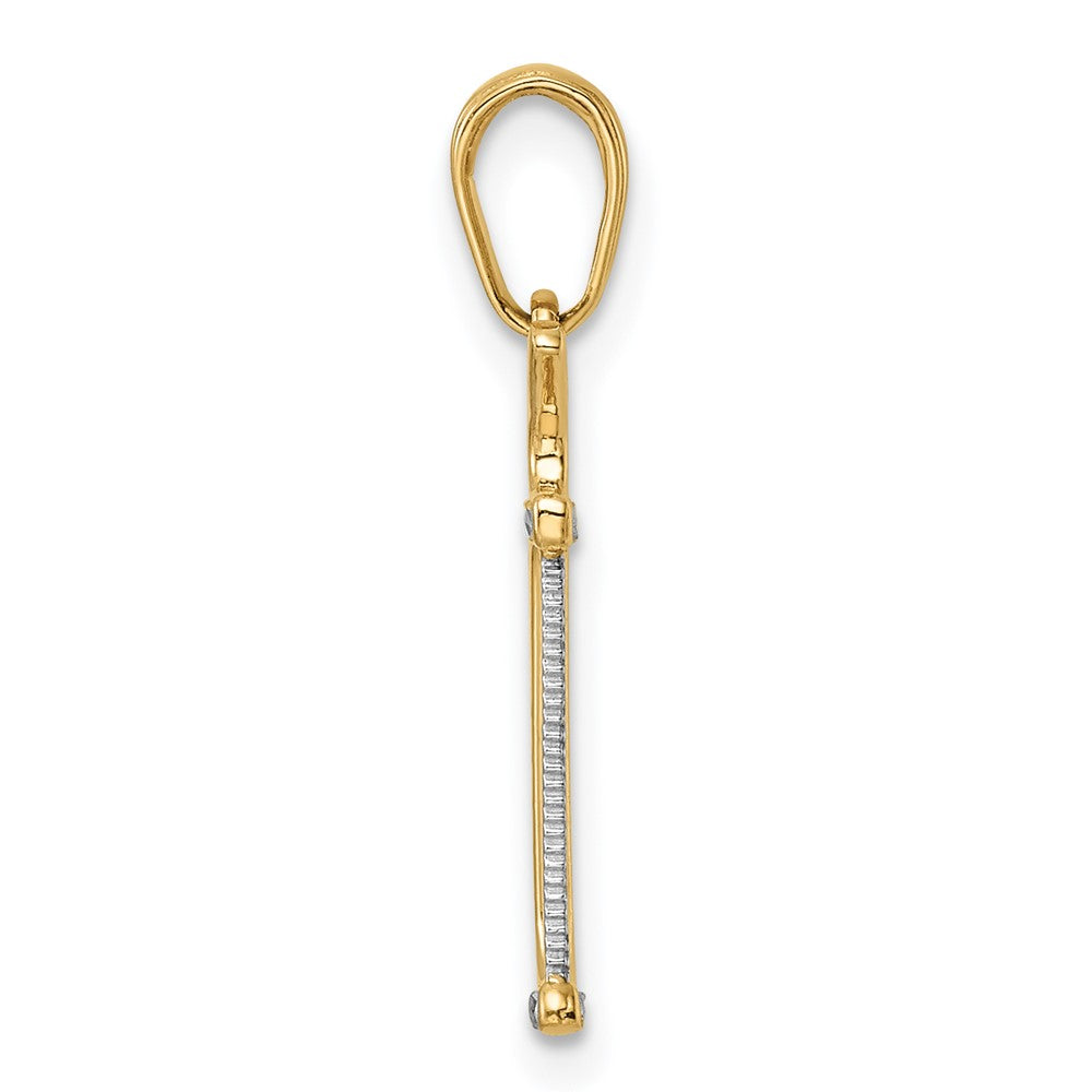 14k Yellow & Rhodium 5 mm D/C Hacksaw Pendant (0.66 grams)