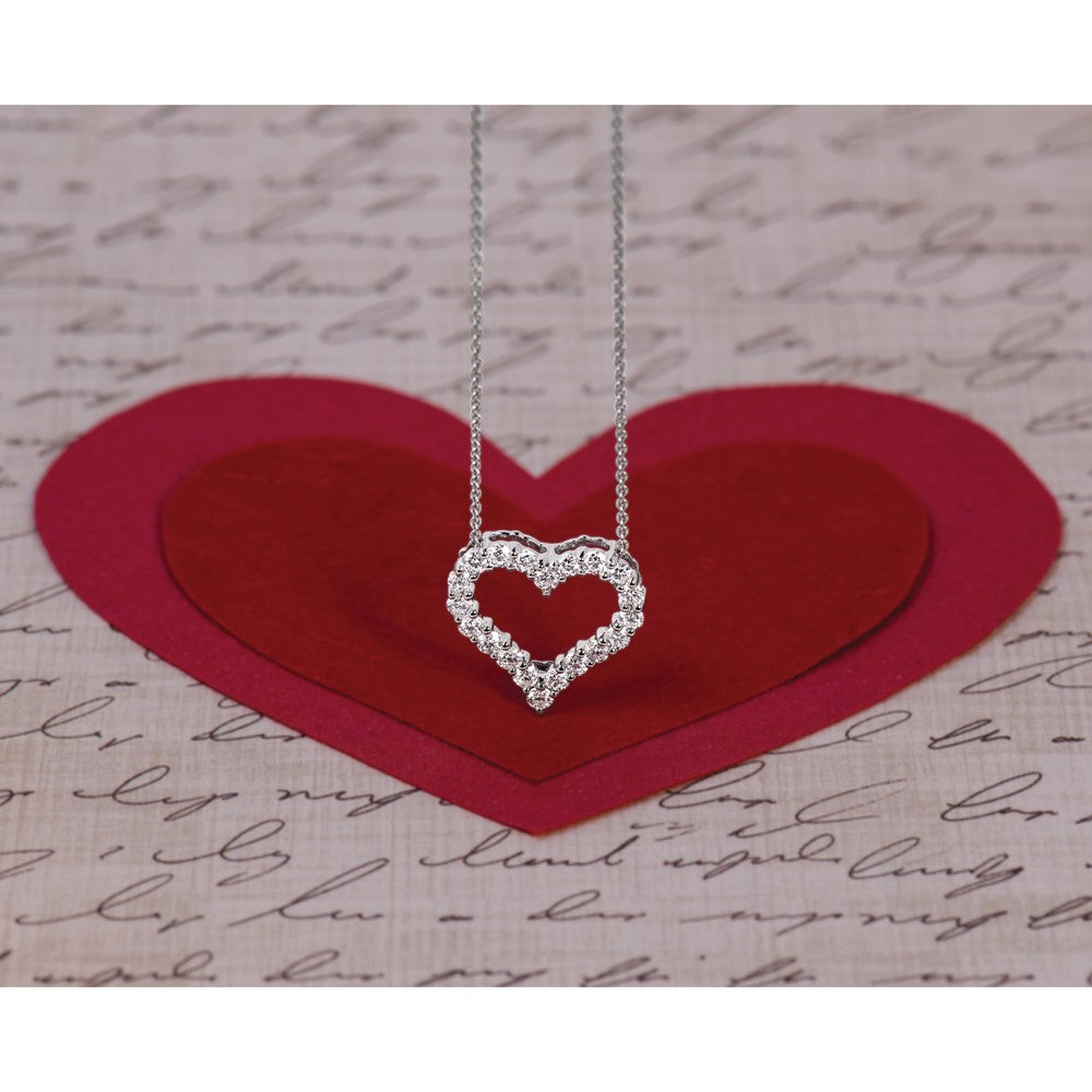 14k White Gold 1 carat Diamond Heart 18 inch Necklace (1.66 grams)