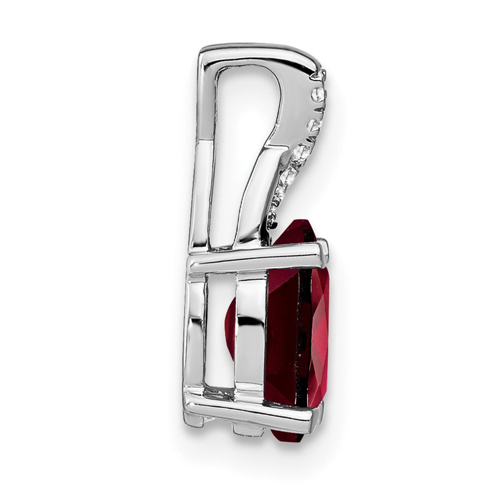 14k White Gold Oval Garnet and Diamond Pendant (0.75 grams)