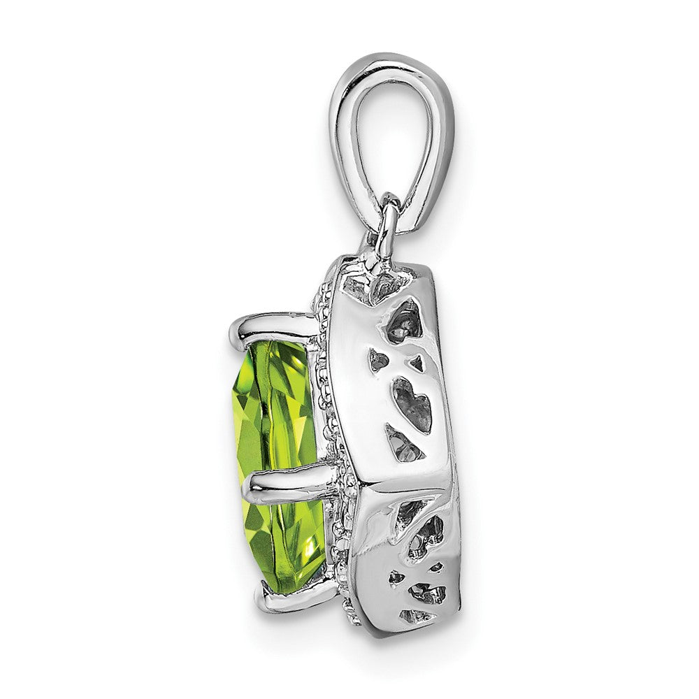 14k White Gold Cushion Peridot and Diamond Pendant (2.2 grams)