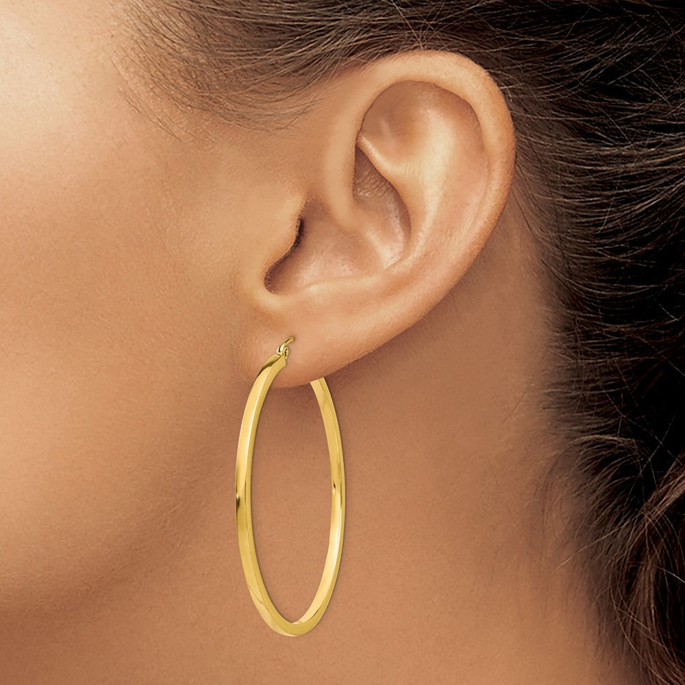 14k Yellow Gold 2 mm Square Tube Hoop Earrings (3.24 grams)