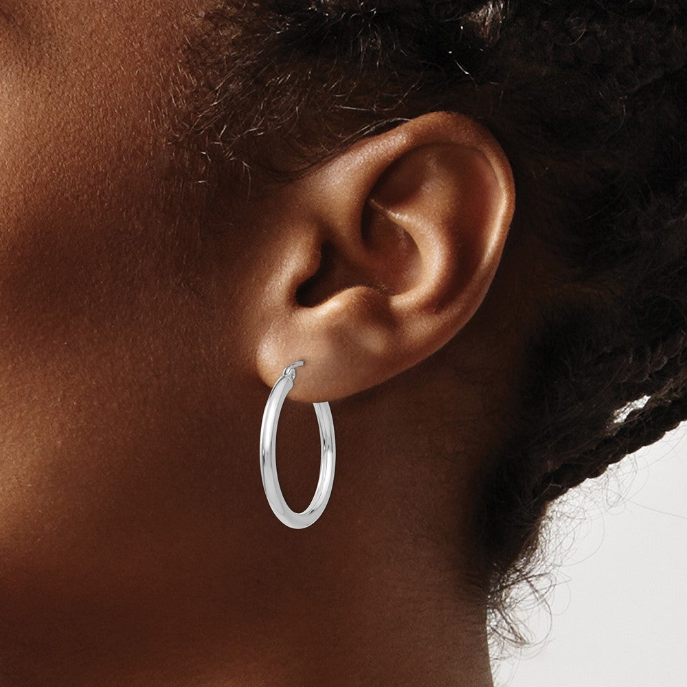 14k White Gold 2.5 mm Tube Hoop Earrings (1.94 grams)