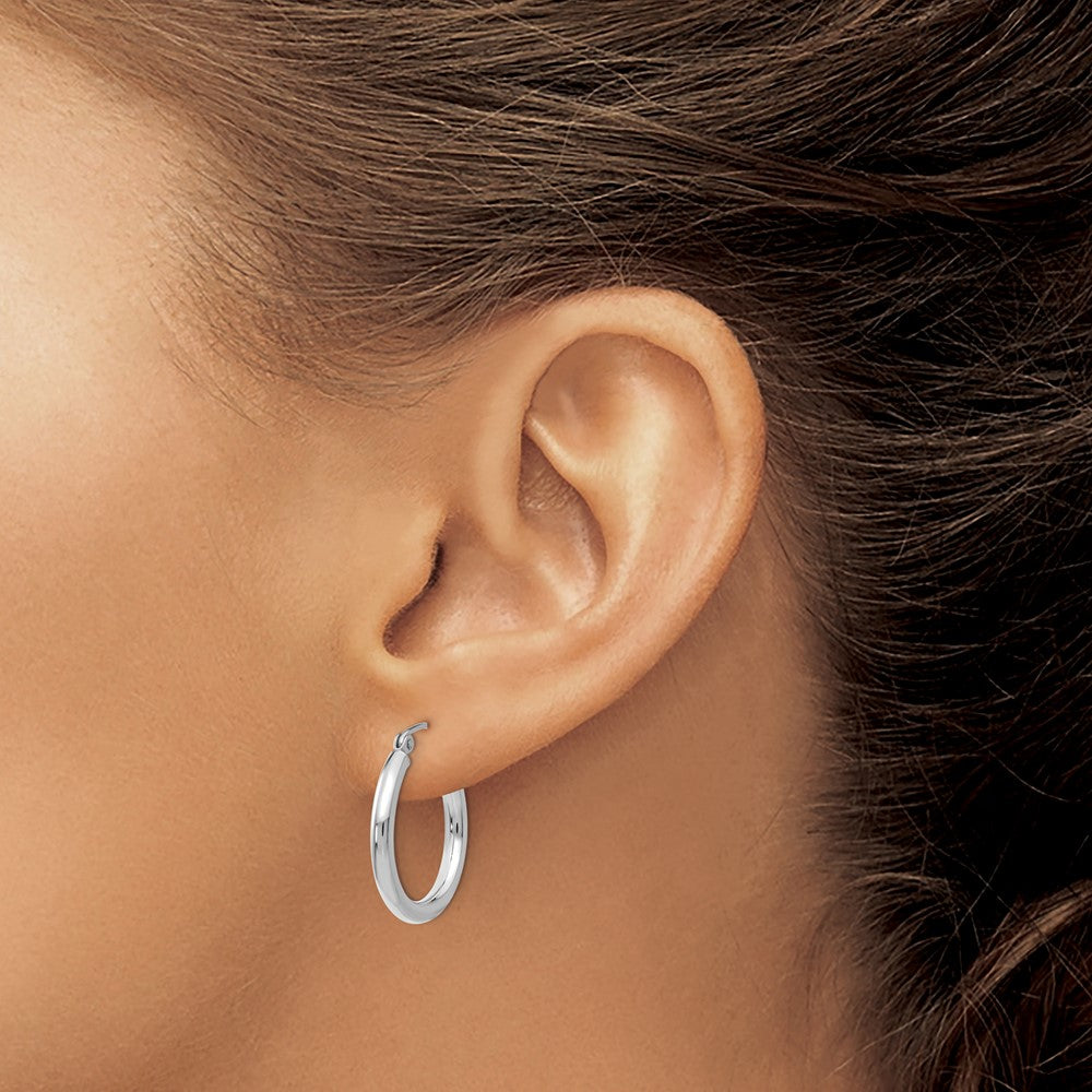 14k White Gold 2.5 mm Tube Hoop Earrings (1.52 grams)