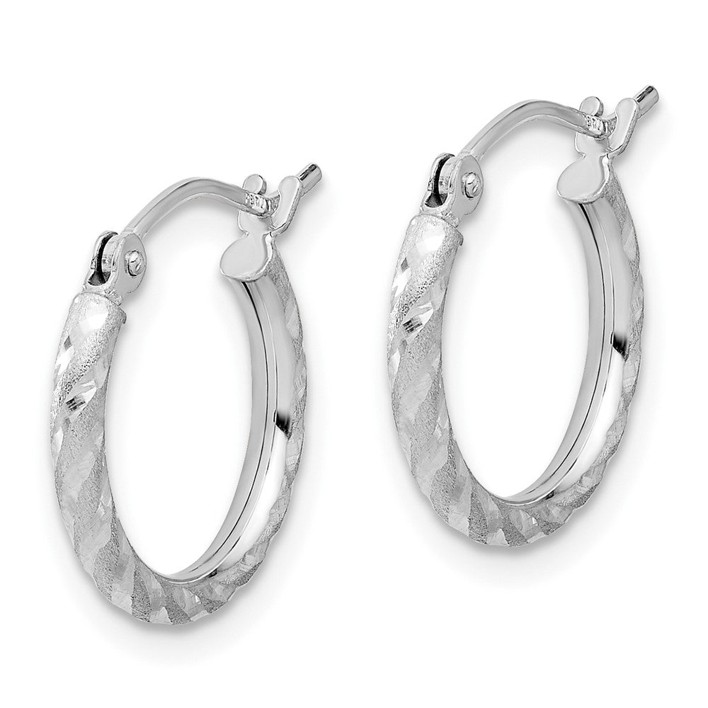 14k White Gold 14.75 mm Hoop Earrings (0.94 grams)