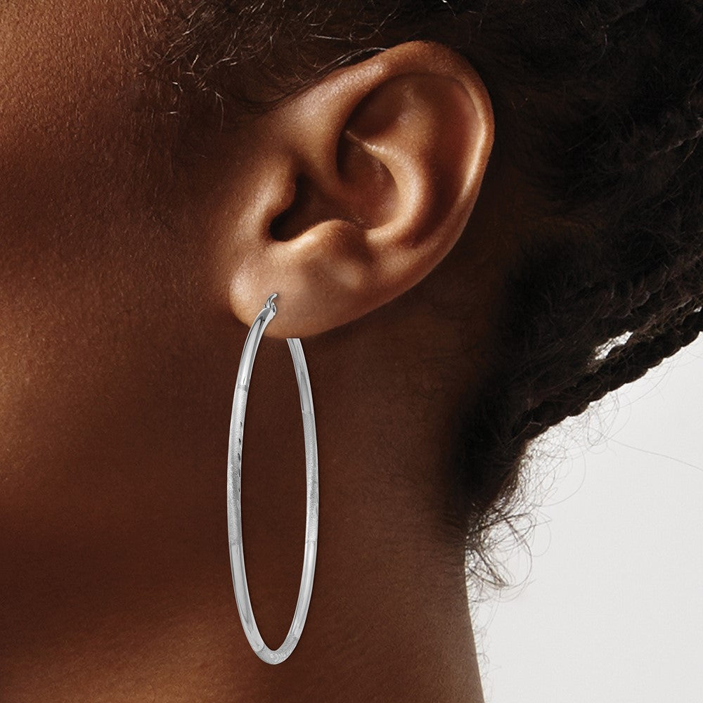 14k White Gold 2 mm Round Hoop Earrings (2.65 grams)