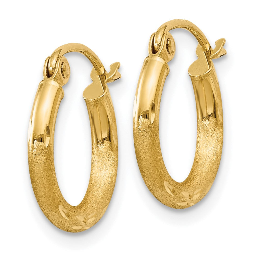 14k Yellow Gold 2 mm Round Tube Hoop Earrings (0.74 grams)