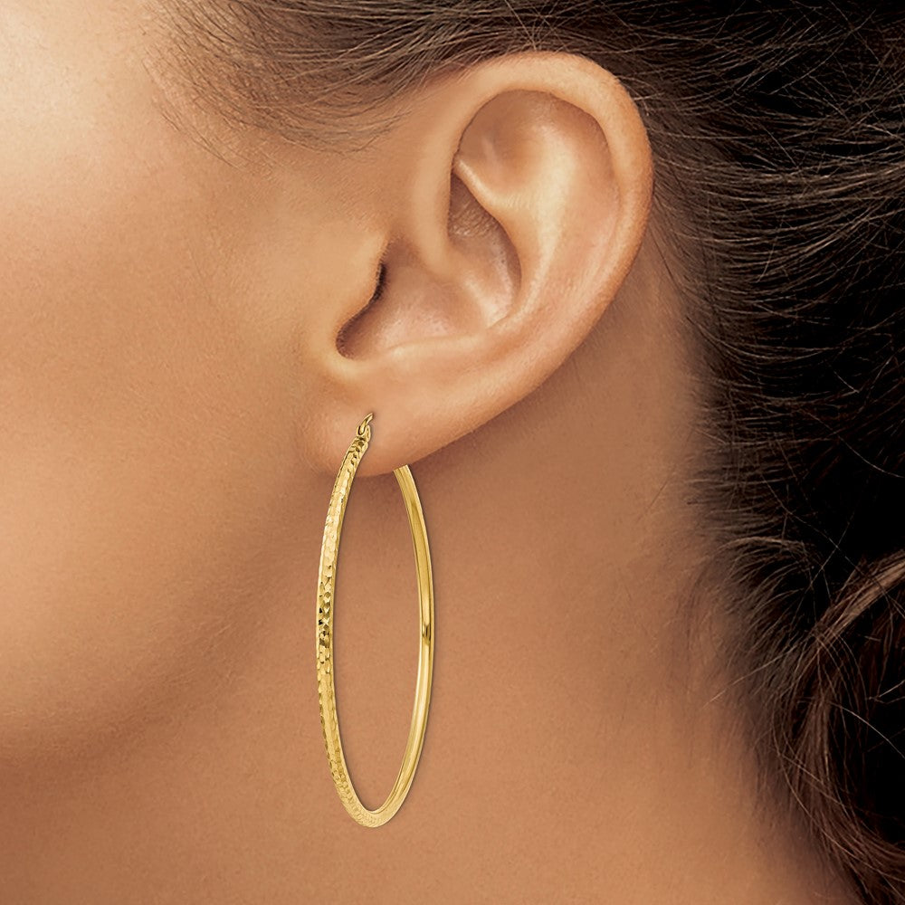 14k Yellow Gold 2 mm Round Tube Hoop Earrings (2.34 grams)