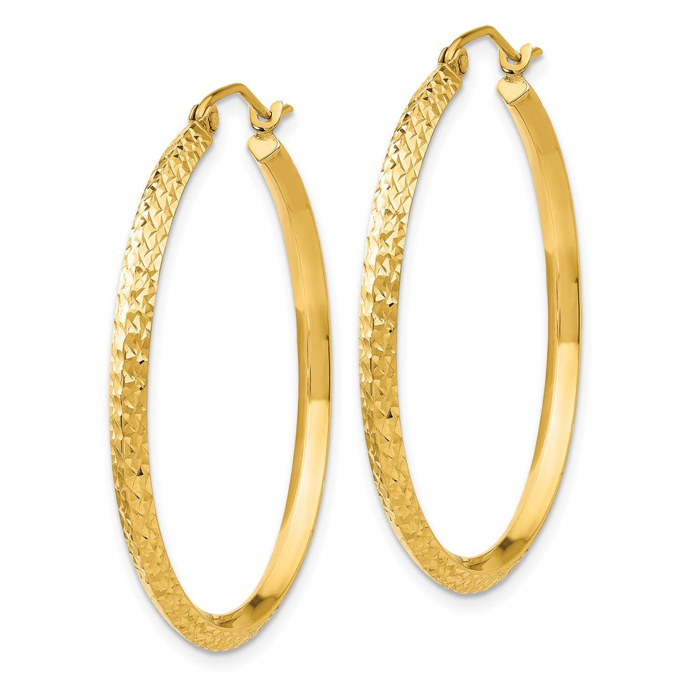14k Yellow Gold 2.5 mm Knife Edge Diamond-cut Hollow Hoop Earrings (2.4 grams)