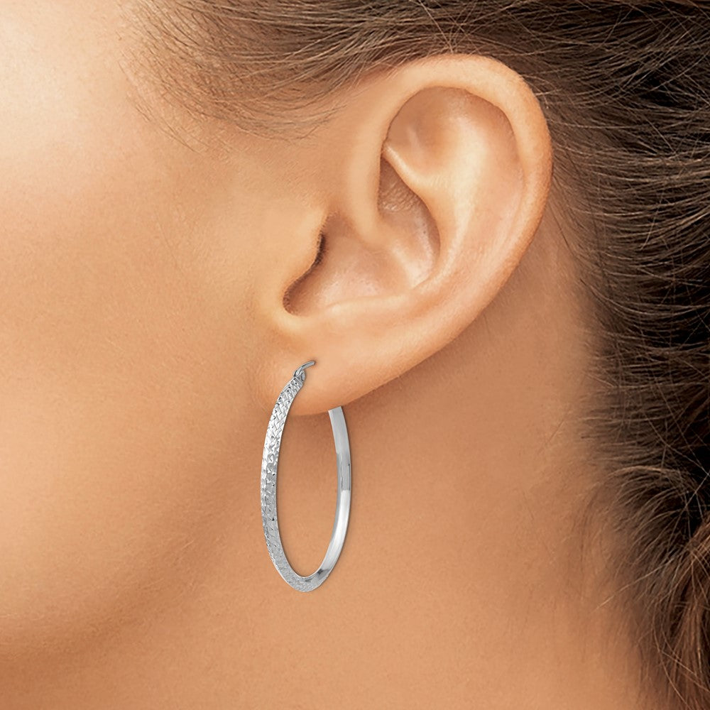 14k White Gold 2.5 mm Hoop Earrings (2.57 grams)