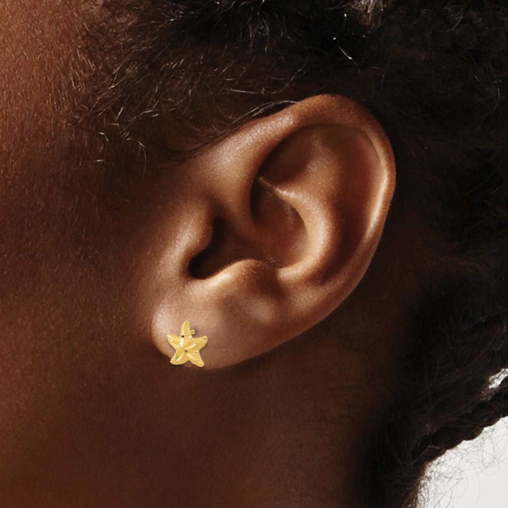 14k Yellow Gold 8.2 mm Polished Diamond-cut Starfish Post Earrings (0.72 grams)