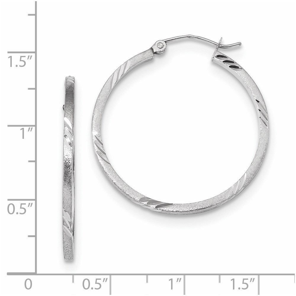 14k White Gold 29.7 mm Satin Diamond-cut Square Tube Hoop Earrings (1.99 grams)