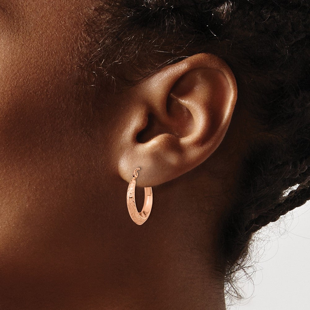14k Rose Gold 17.5 mm Rose Gold Textured Hollow Hoop Earrings (0.8 grams)