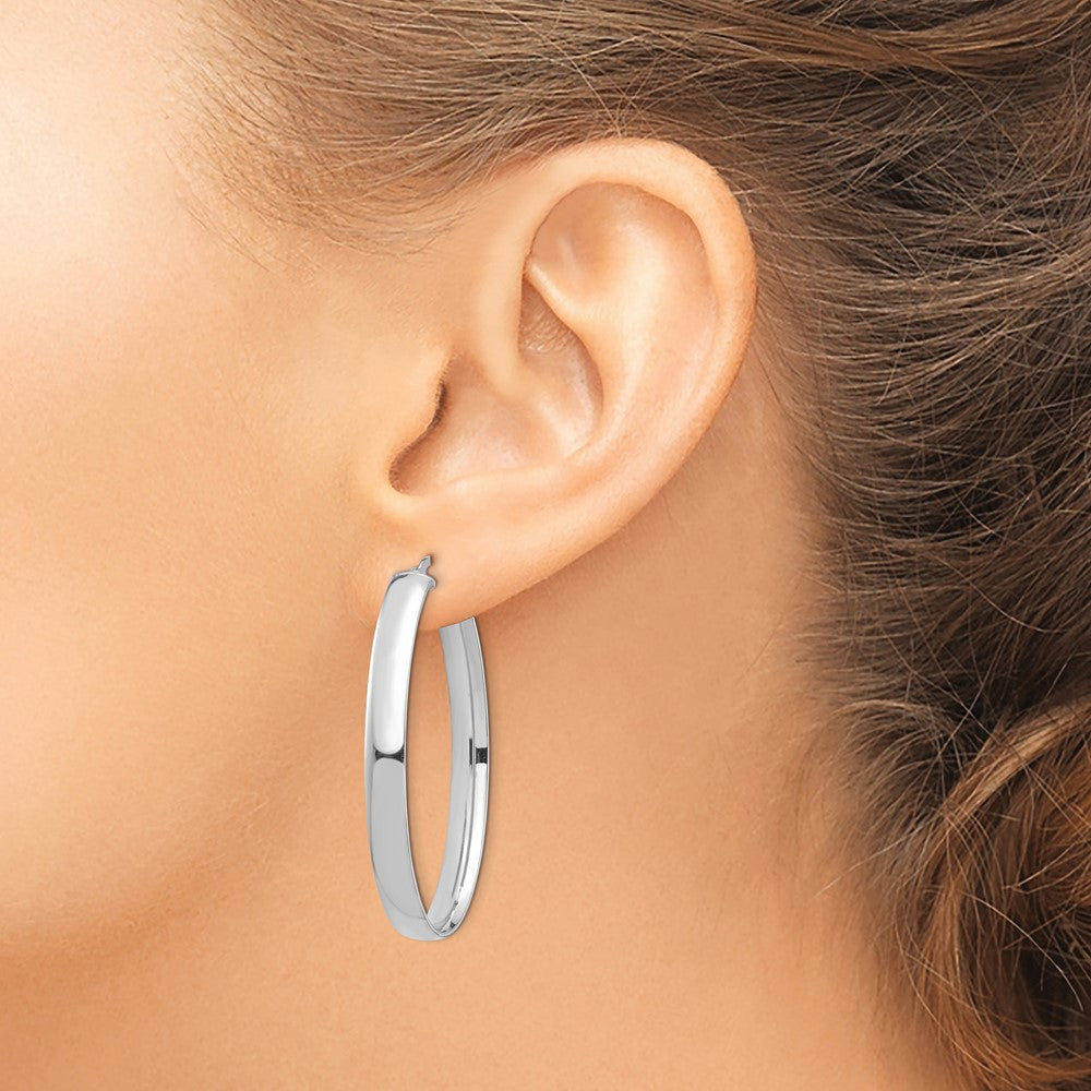 14k White Gold 27.41 mm Oval Hoop Earrings (3.85 grams)