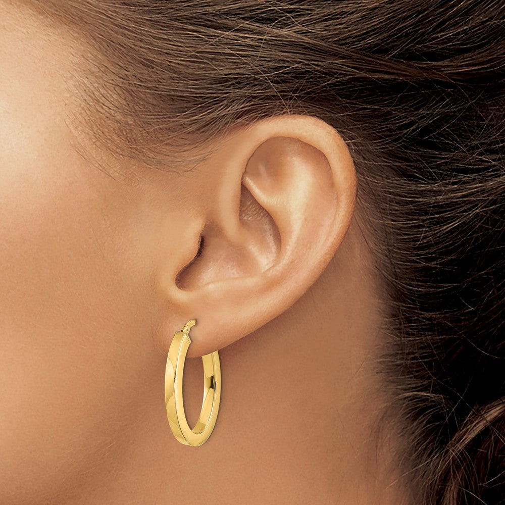 14k Yellow Gold 19 mm Polished Square Tube Oval Hoop Earrings (2.13 grams)