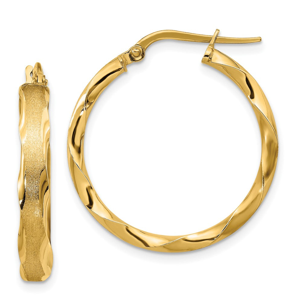 14k Yellow Gold 25.5 mm Satin and Polished Scalloped Edge Hoop Earrings (2.53 grams)