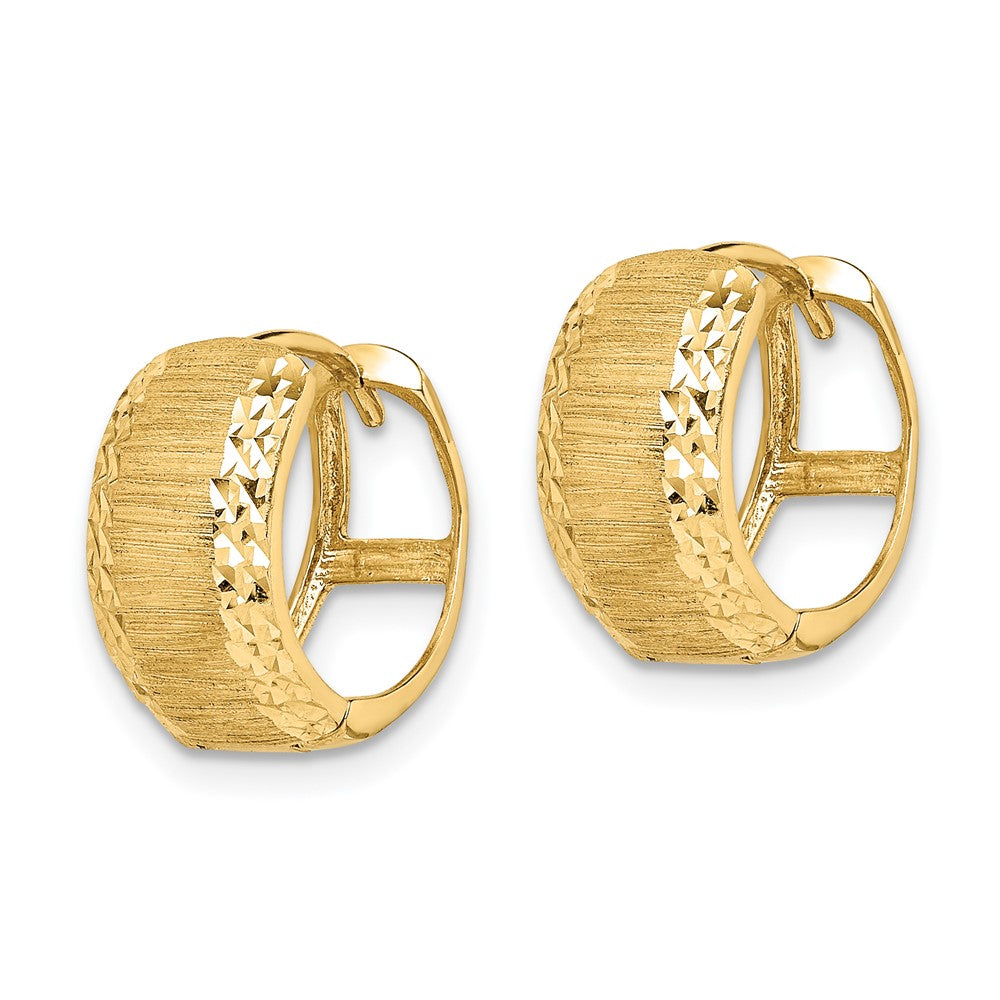 14k Yellow Gold 13.2 mm D/C and Textured Hoop Earrings (2.83 grams)
