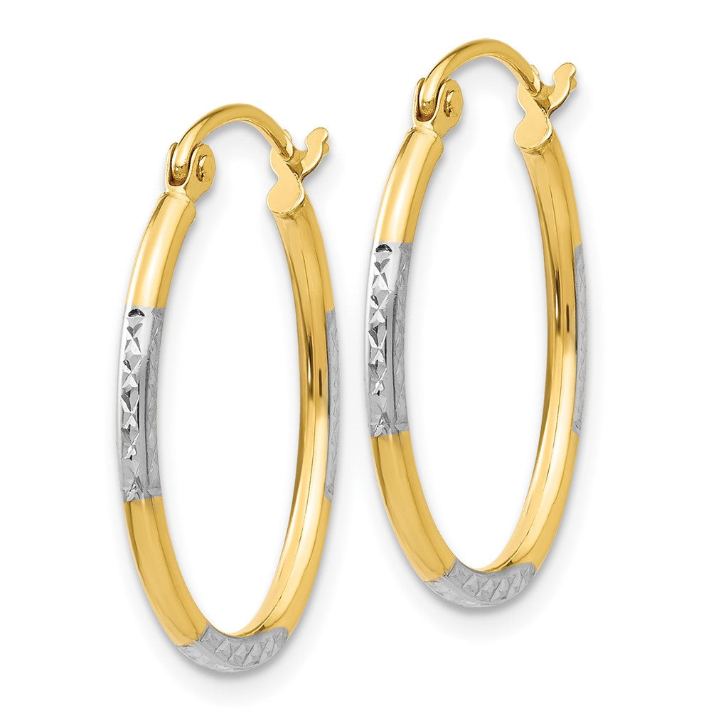 14k Yellow & Rhodium 17 mm Diamond Cut Oval Hoop Earrings (0.72 grams)