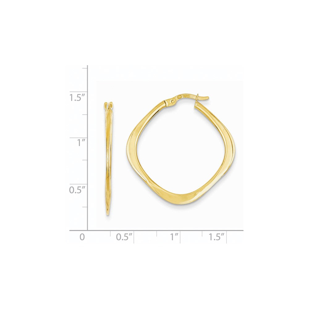 14k Yellow Gold 30 mm Tapered Square Hoop Earrings (1.93 grams)