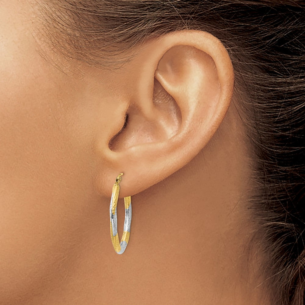 14k Yellow & Rhodium 20 mm Textured Hollow Oval Hoop Earrings (1 grams)
