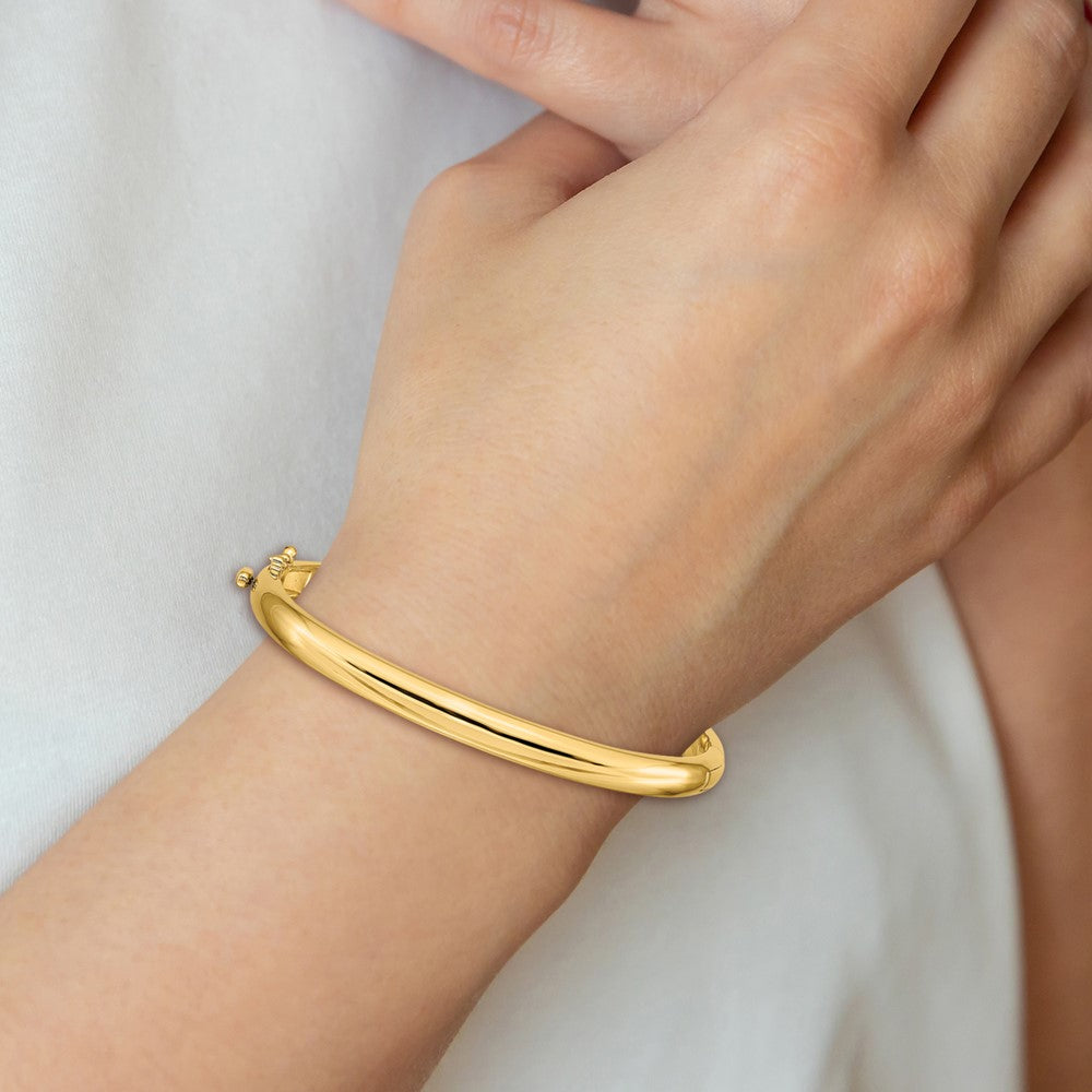 14k Yellow Gold 5.6 mm Polished Solid Hinged Bangle Bracelet (30.85 grams)