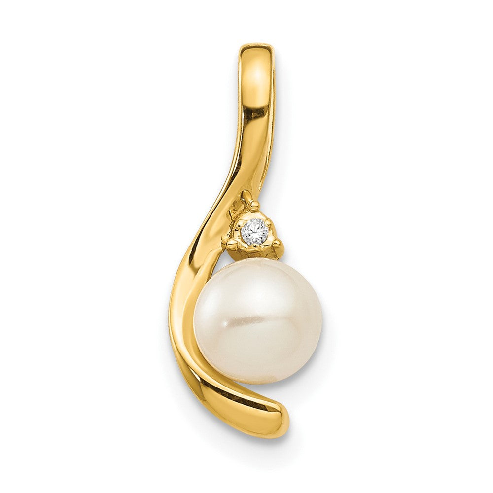 14k FW Cultured Pearl and Diamond Pendant (0.6 grams)