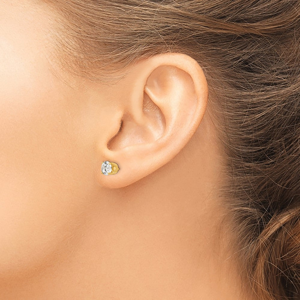 14k Yellow Gold 7 mm CZ stud earrings (0.91 grams)