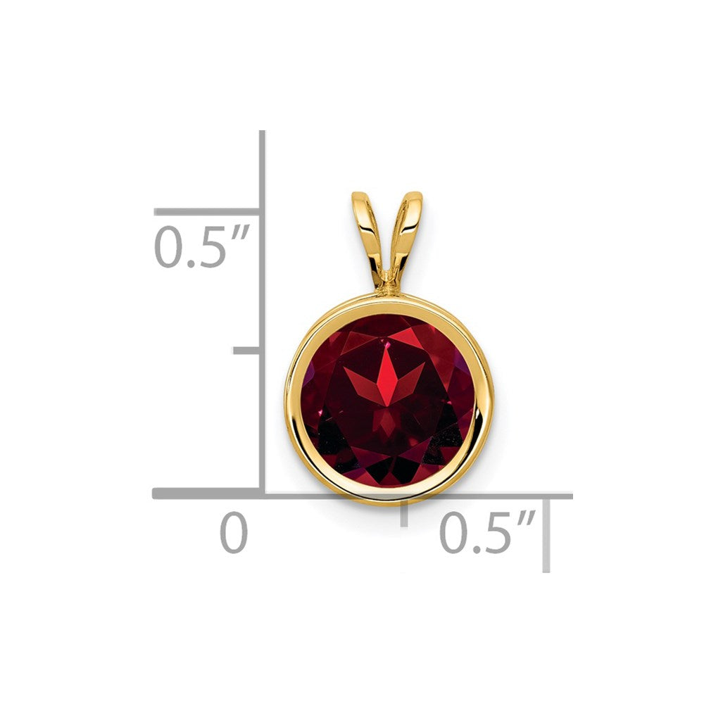 14k 8mm Garnet bezel pendant (0.52 grams)