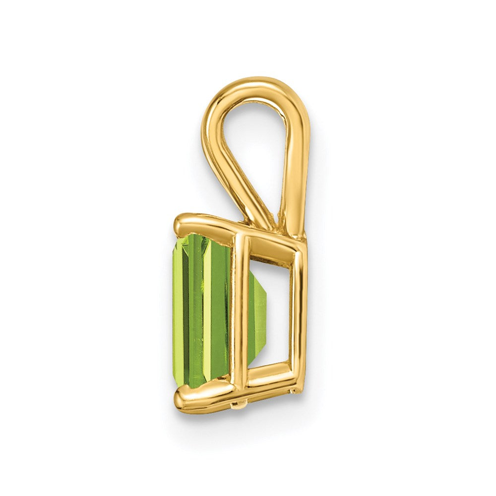 14k 7x5mm Emerald Cut Peridot pendant (0.36 grams)