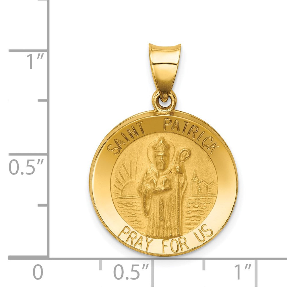 14k Yellow Gold 19 mm Polished and Satin St Patrick Medal Hollow Pendant (1.3 grams)