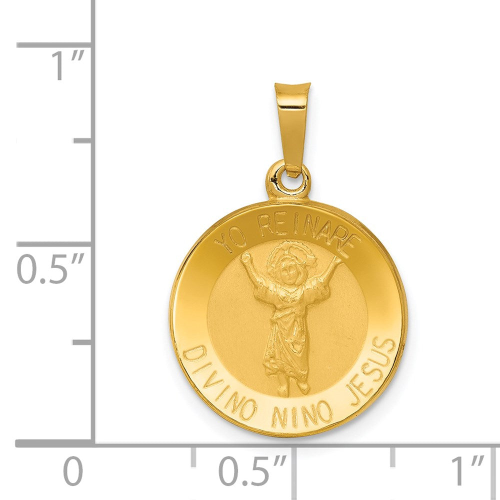 14k Yellow Gold 15.28 mm Polished Satin Hollow Divino Nino Round Medal Pendant (0.99 grams)