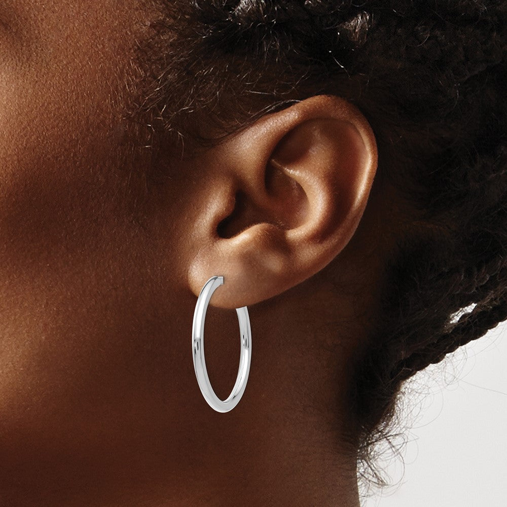 14k White Gold 2.5 mm Non-pierced Earring Hoops Earrings (3.42 grams)