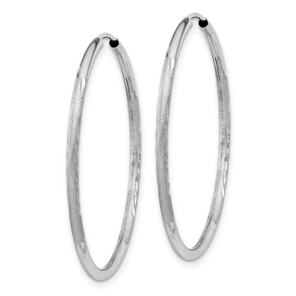 14k White Gold 31 mm Diamond-cut Endless Hoop Earrings (1.19 grams)