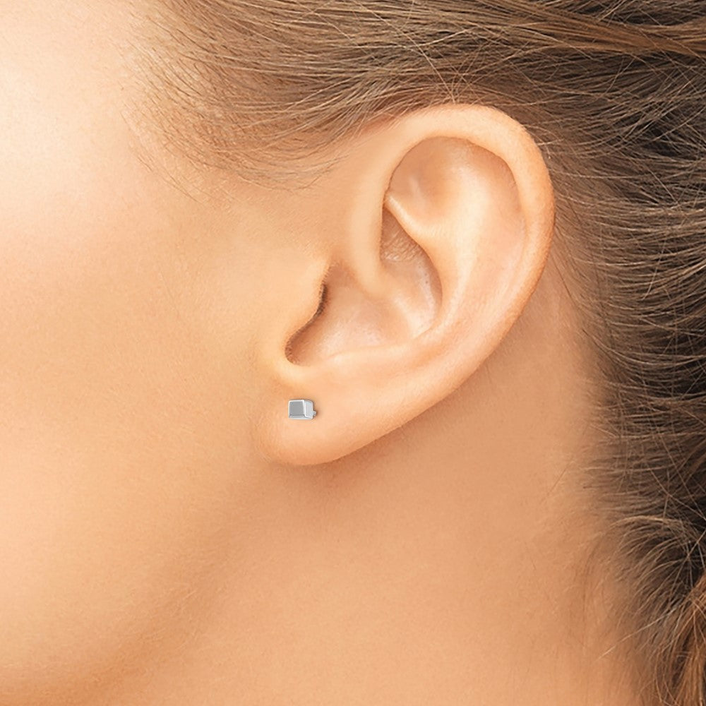 14k White Gold 3.03 mm Square Stud Earrings (0.38 grams)